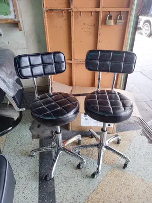 Black Pedicure Stool With Back Rest
