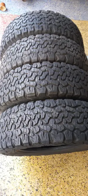 Second Hand Tires Bf Goodrich Make Sizes 265/65r18 A/T.