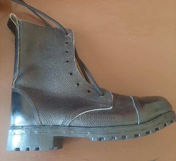 Security Boots - main view