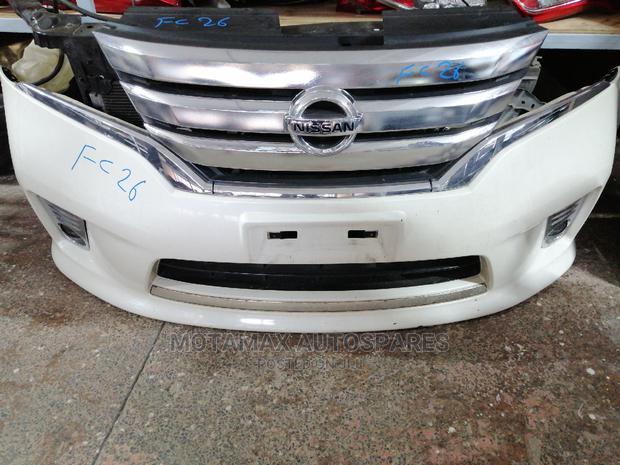 Nissan Serena Nosecut