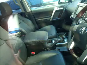 Toyota Land Cruiser Prado 2015 2.7 VVT-i Black