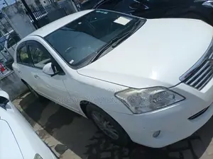Toyota Premio 2014 2.0 FWD White