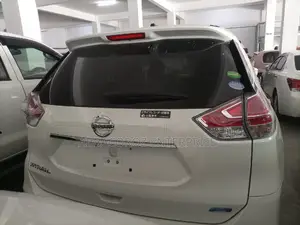 Nissan X-Trail 2015 White
