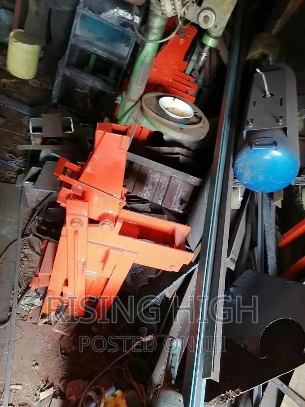 Quality Interlocking Machines - main view