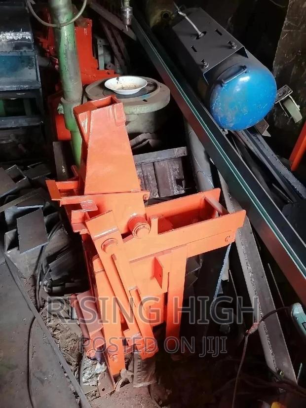 Quality Affordable Building Interlocking Machines - main view