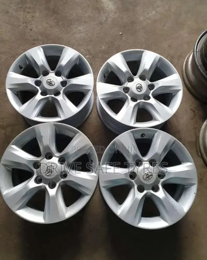 17 Inch Toyotatxrims Set