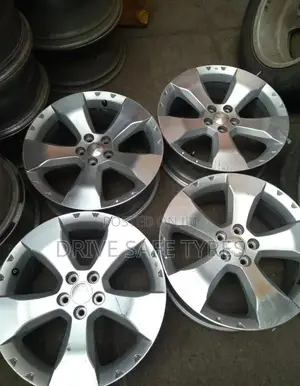 17 Inch Subaru Rims Set Silver