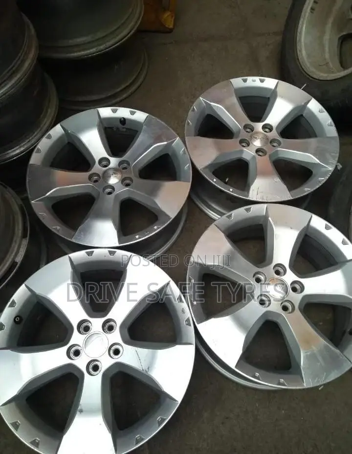 17 Inch Subaru Rims Set Silver