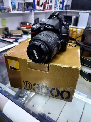Used Nikon D3000