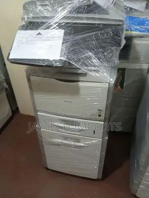 Heavy Ricoh Aficio Sp 5200 Heavy Printer