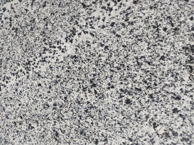 P/White. Granite (8x2ft) - thumbnail 2