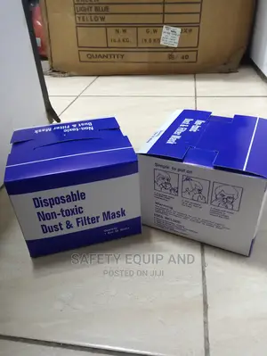 Dust Masks With Metal Nosepiece
