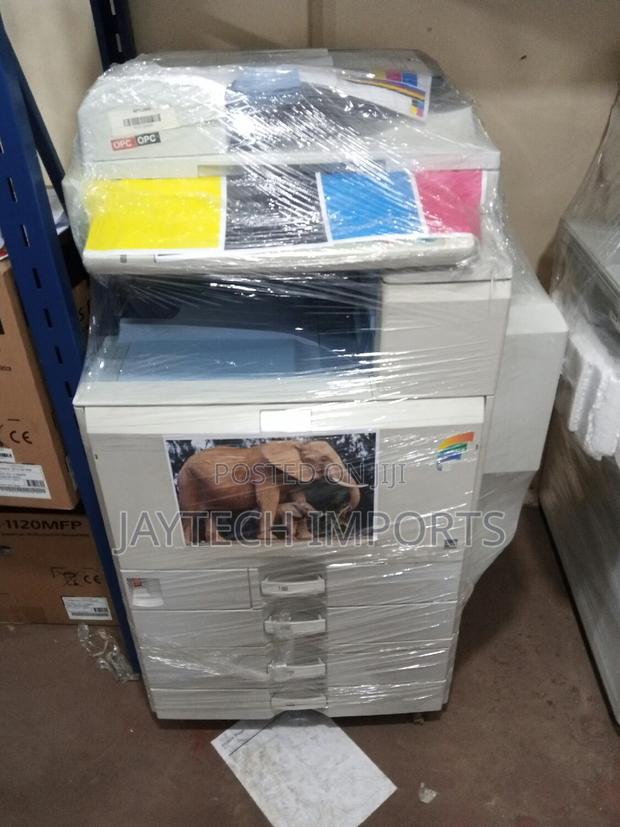 Heavy Ricoh Aficio Mp 2550 Printer - main view