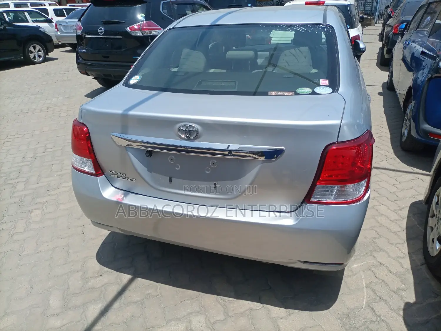 Toyota Axio 1.5 Hybrid 2WD 2014 Silver