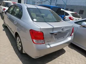 Toyota Axio 1.5 Hybrid 2WD 2014 Silver