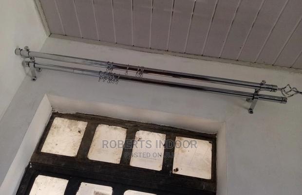 Extendable Curtain Rod - main view