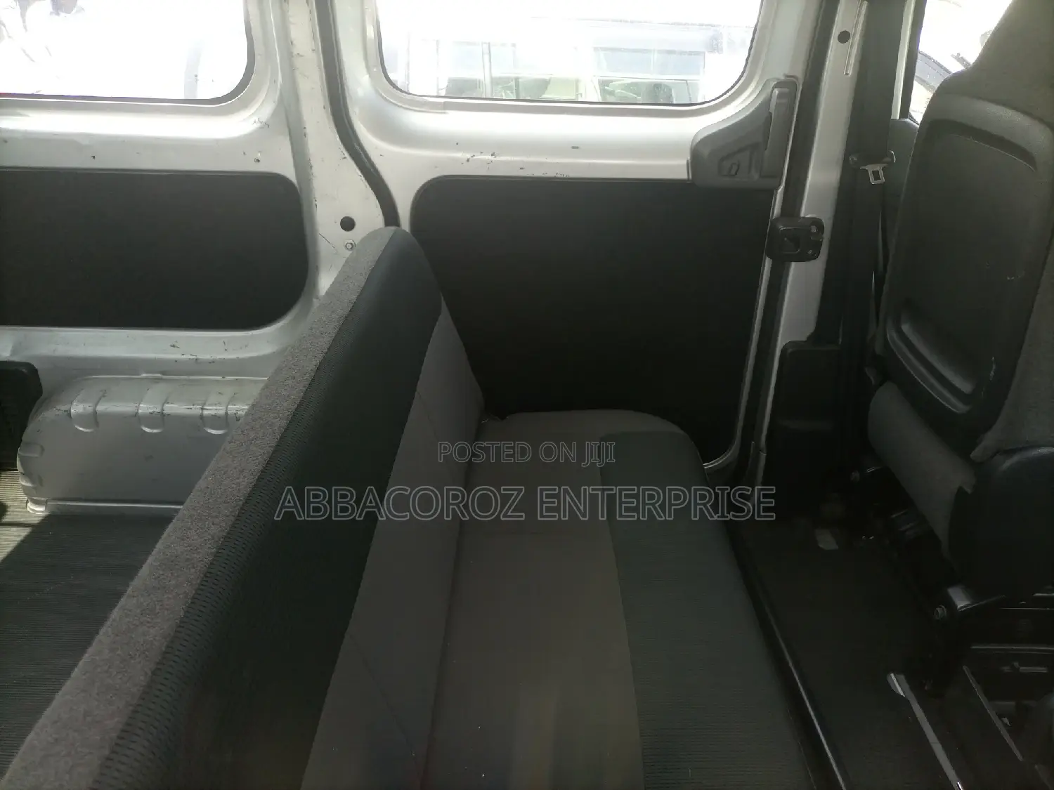 Nissan Vanette 2014 Silver
