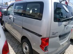 Nissan Vanette 2014 Silver