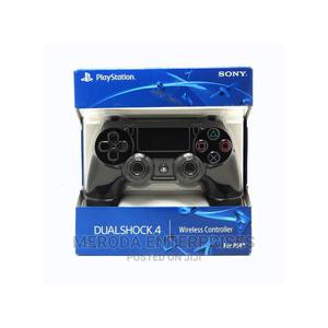 Sony Computer Entertainment PS4 Pad Dual Shock 4 - Wireless - thumbnail 2