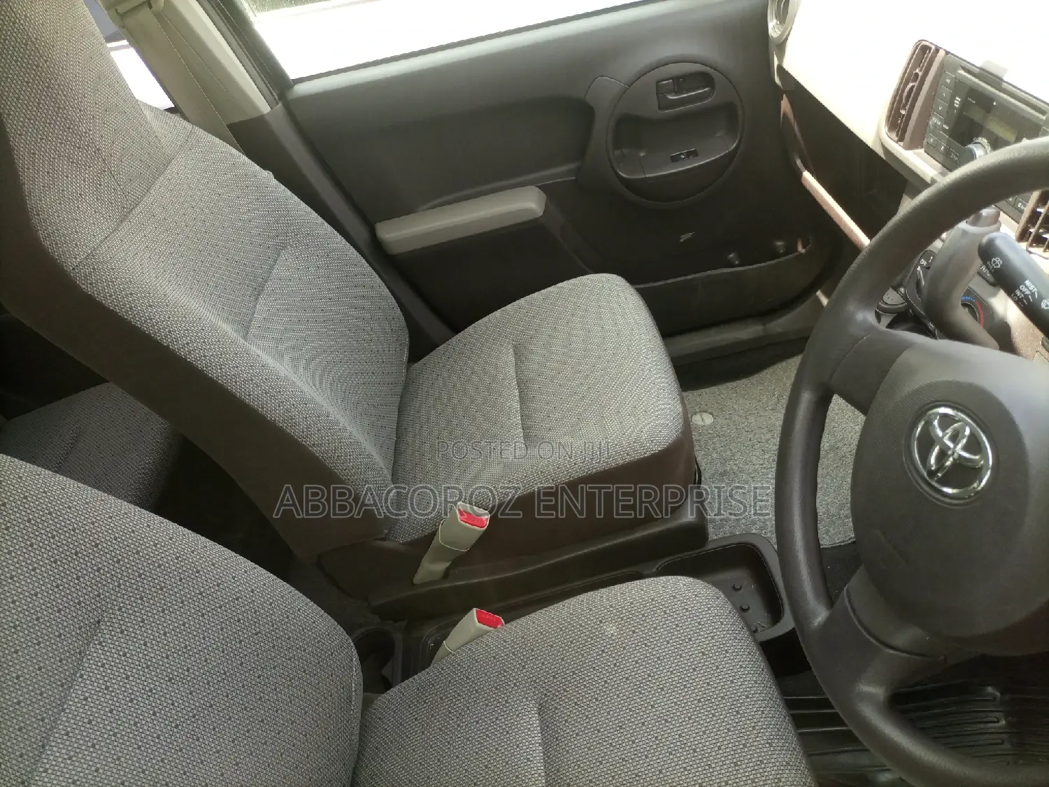 Toyota Passo 2014 Brown