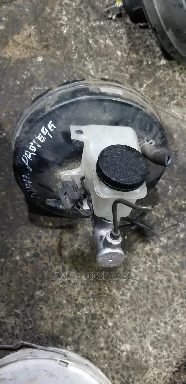 Mazda 323 Brake Booster/Master Cylinder. in Nairobi Central Vehicle