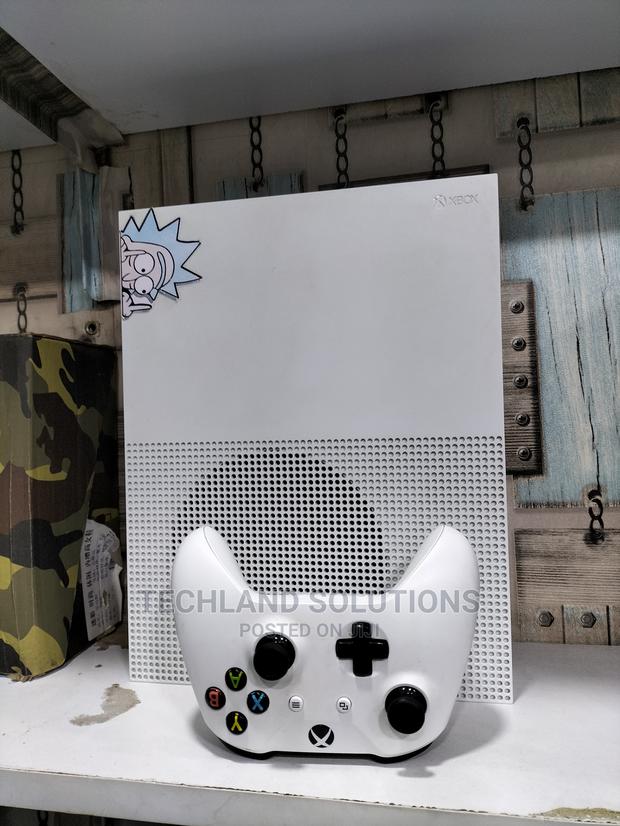 Xbox One S White - thumbnail 2