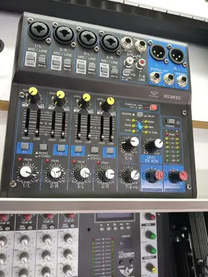 Sound Master 8 Channel Plain Mixer
