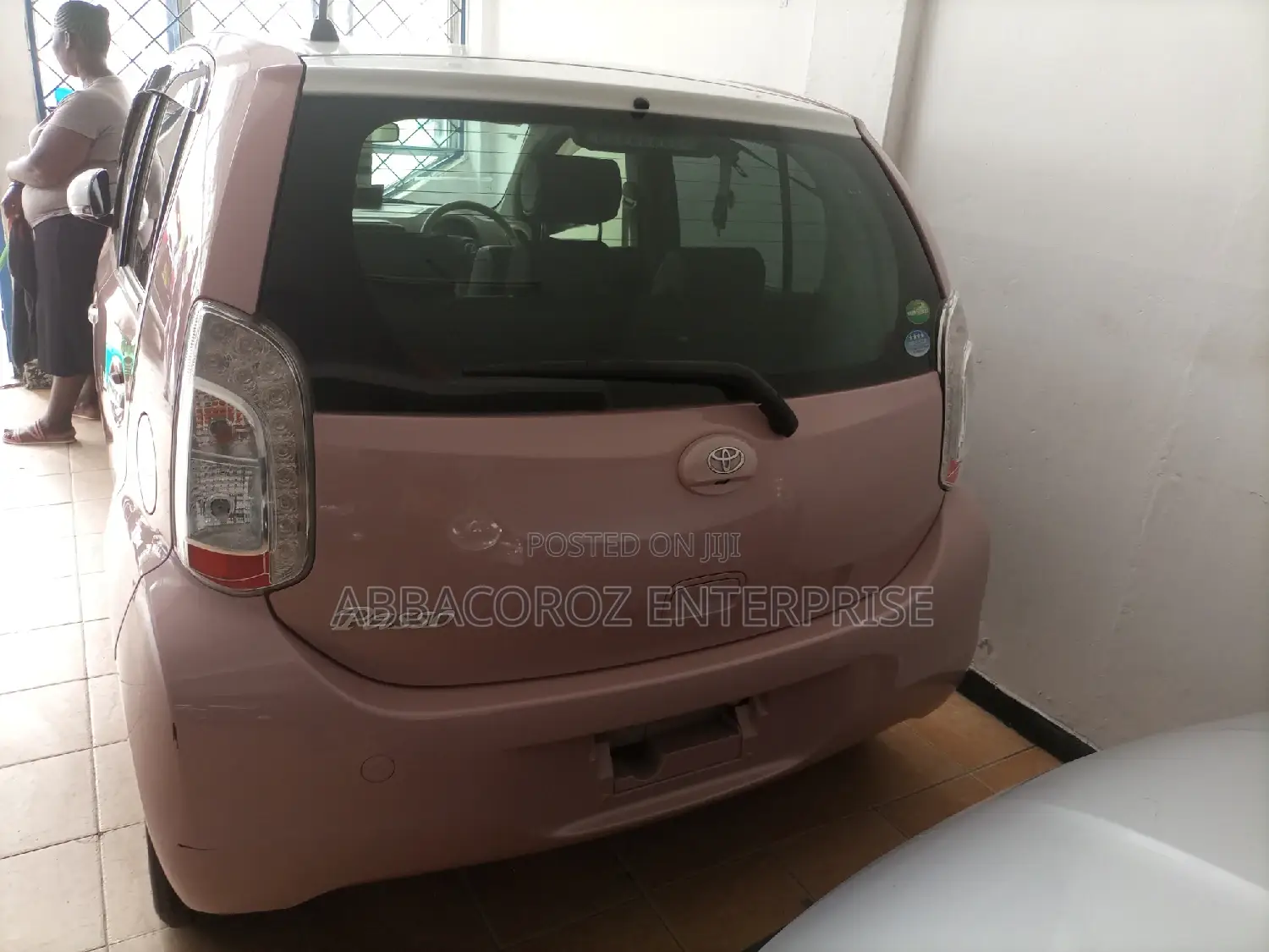 Toyota Passo 2015 Pink