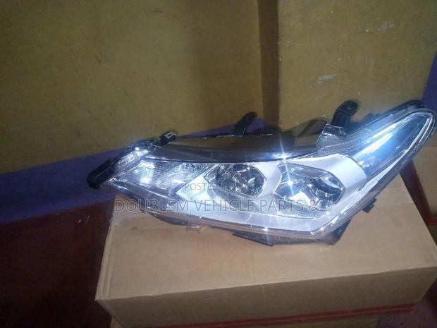 Headlamp Axio/Fielder 2017 Non Xenon - main view
