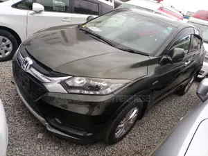 Honda Vezel 2015 Green