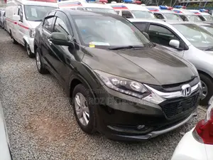 Honda Vezel 2015 Green