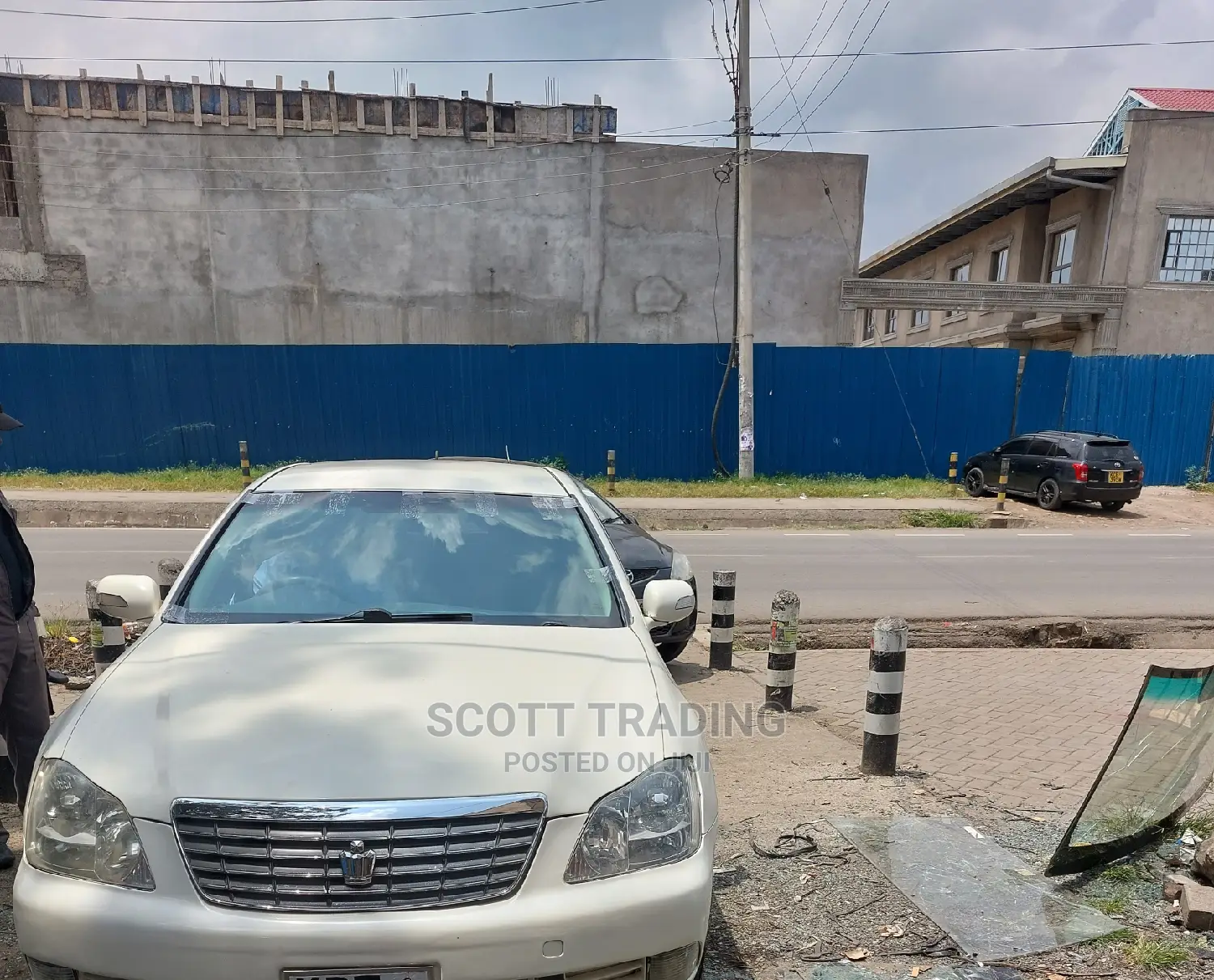 Toyota Crown 2007 Front Windscreen