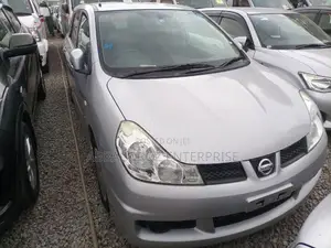 Nissan Wingroad 2014 Silver
