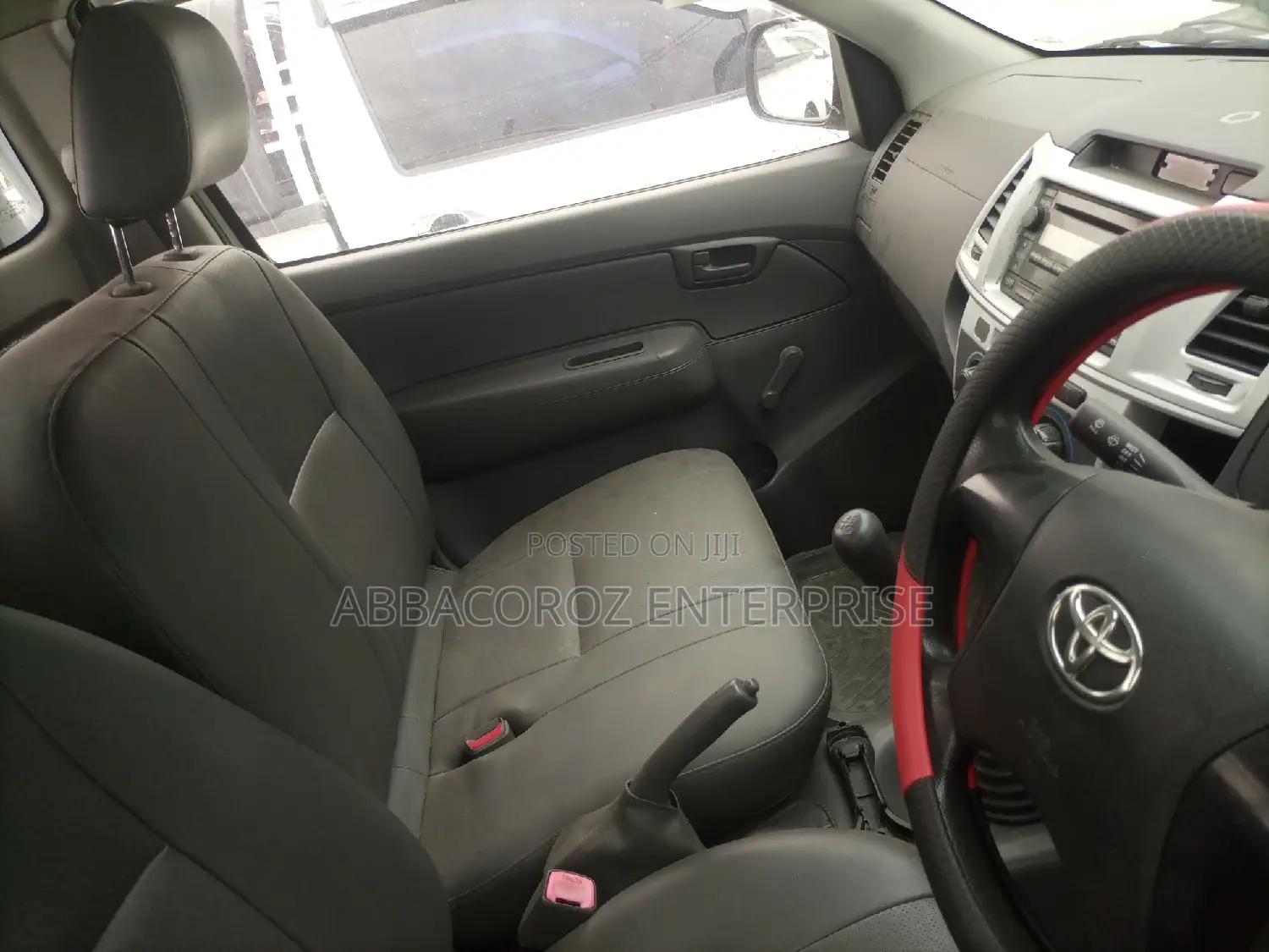 Toyota Hilux 2014 White