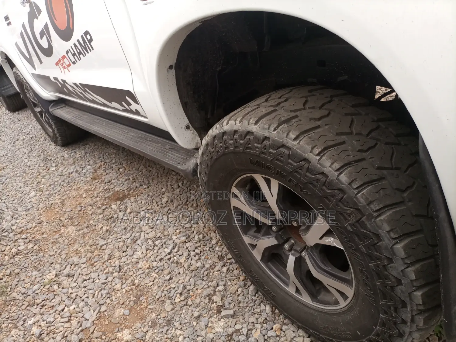 Toyota Hilux 2014 White