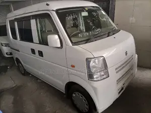 Suzuki Every Wagon 2014 White