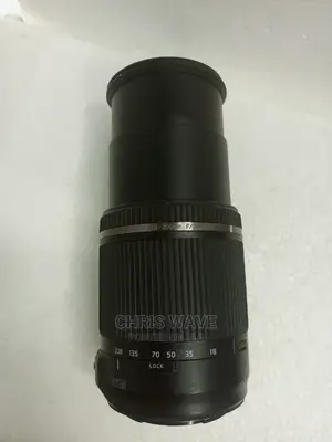 Canon 18-200mm Lens- All in One