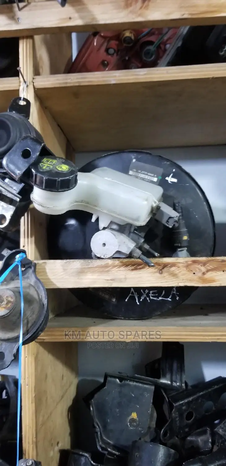 Mazda Axela Brake Booster/Master Cylinder, Old Model.