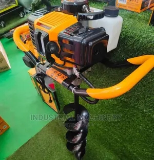 The Ingco Earth Auger 55cc