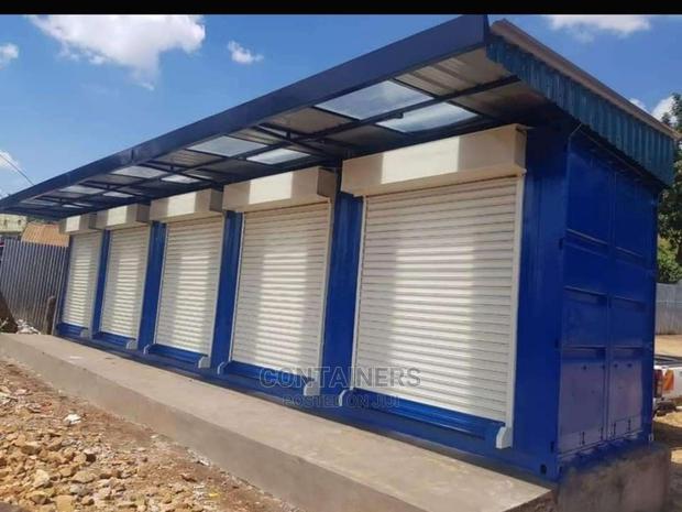 40ft Shipping Container Into Stalls-With Good Workmanship - main view