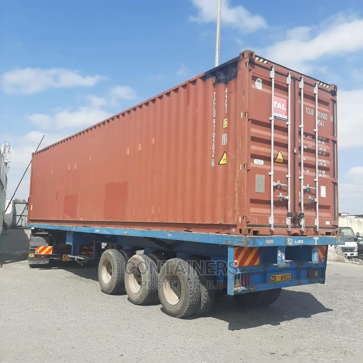 40ft Containers Available and Delivered to Your Door Step