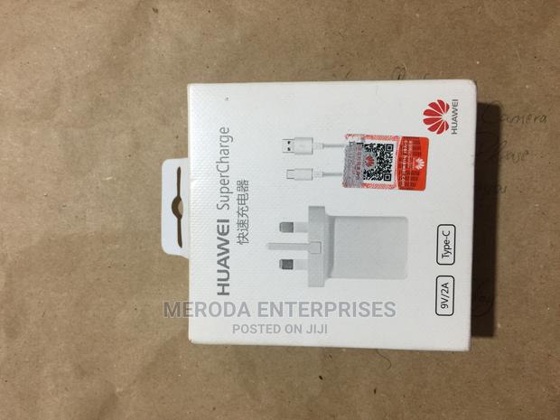 Huawei Original Charger - main view