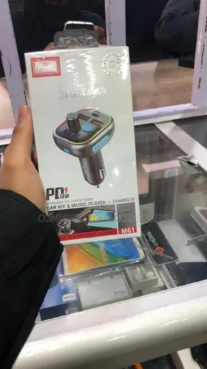 Earldom M61 Wireless FM Transmitter