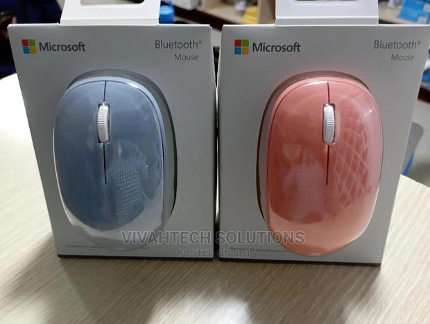 Microsoft Bluetooth Mouse - main view