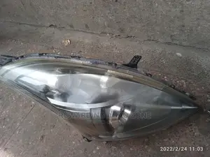 Suzuki Swift Headlights Zenon Type.