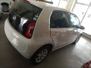 Volkswagen Up 2015 White
