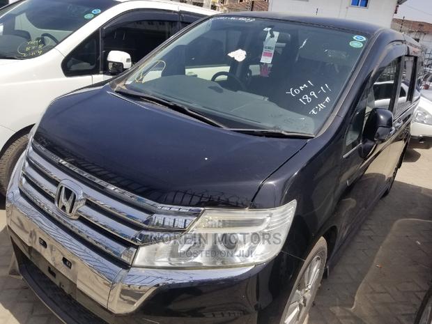 Honda Stepwgn 2014 Black - main view