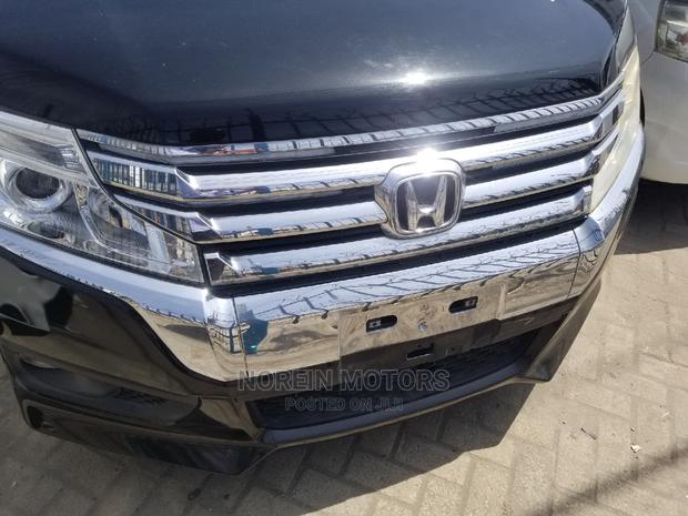 Honda Stepwgn 2014 Black - thumbnail 2