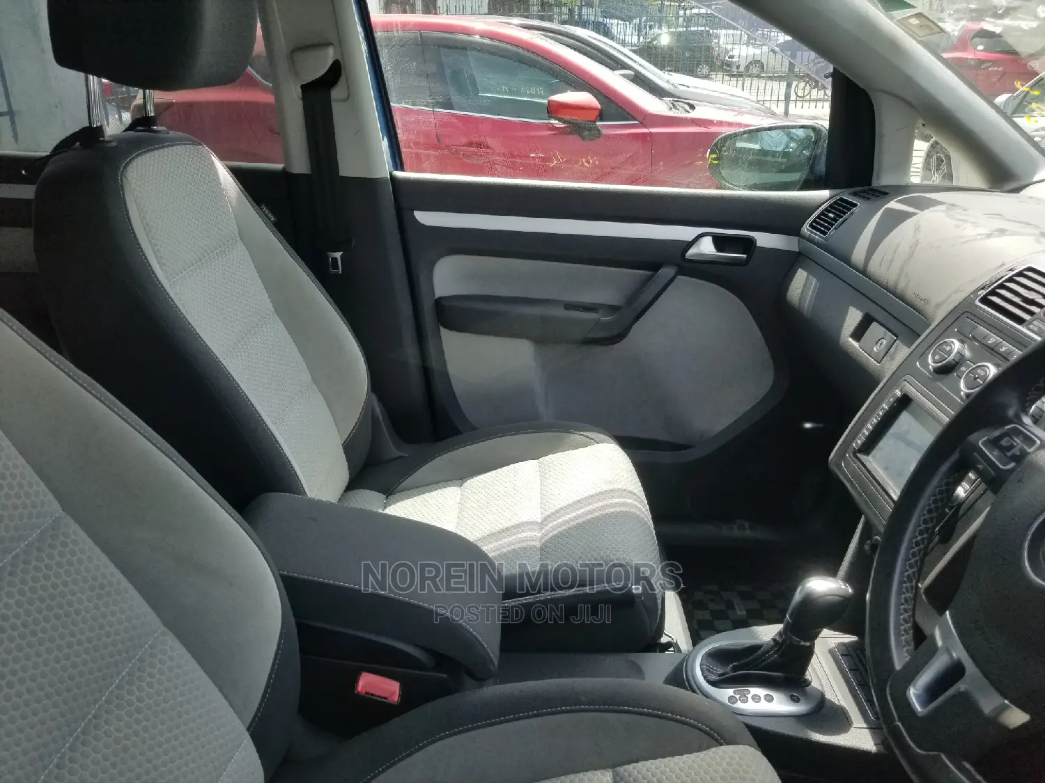 Volkswagen Touran 2014 Blue