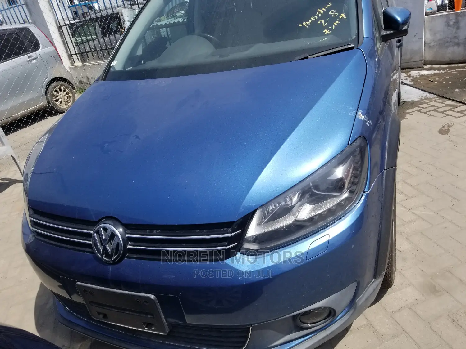 Volkswagen Touran 2014 Blue